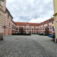 05
